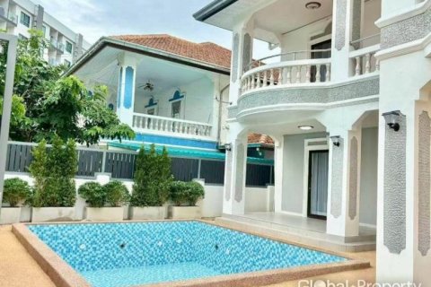 Дом в Паттайе, Таиланд с 5 спальнями № 163971 - фото 2