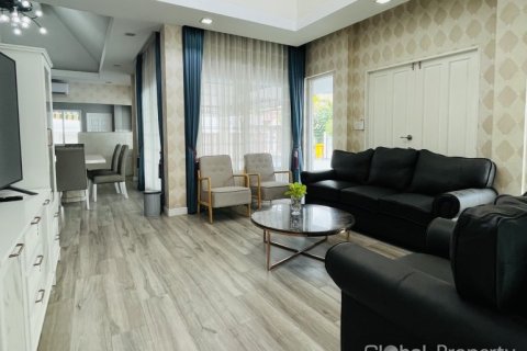 Дом в Паттайе, Таиланд с 3 спальнями  № 163969 - фото 4