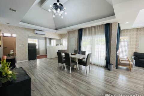 Дом в Паттайе, Таиланд с 3 спальнями  № 163969 - фото 5