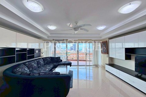 Condo à Pattaya, Thaïlande, 2 chambres № 199872 - photo 2
