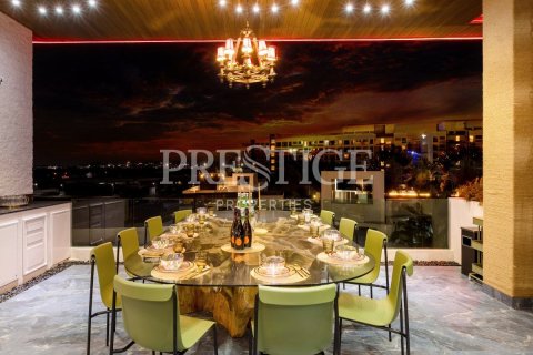 House in Pattaya, Thailand 10 bedrooms № 199875 - photo 28