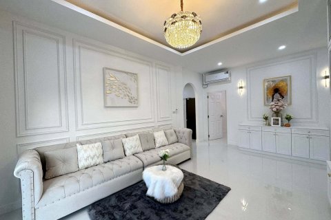 Maison à Pattaya, Thaïlande 3 chambres № 146103 - photo 29