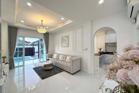 Maison à Pattaya, Thaïlande 3 chambres № 146103 - photo 21