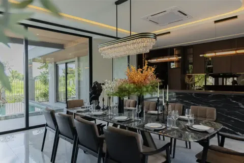 Дом в Чиангмае, Таиланд с 5 спальнями № 162760 - фото 2