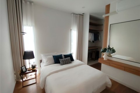 House in Chiang Mai, Thailand 4 bedrooms № 162761 - photo 7