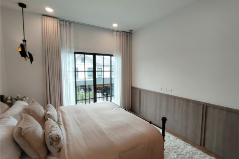 House in Chiang Mai, Thailand 4 bedrooms № 162761 - photo 11