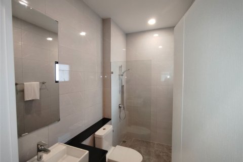 House in Chiang Mai, Thailand 4 bedrooms № 162761 - photo 14