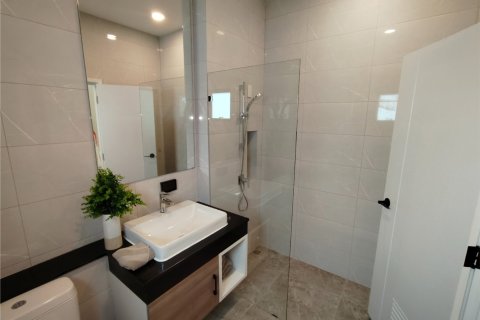 Maison à Chiang Mai, Thaïlande 4 chambres № 162761 - photo 13