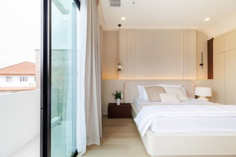 Villa in Chiang Mai, Thailand 5 bedrooms № 162759 - photo 10