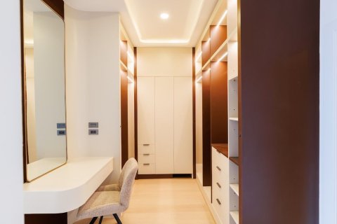 Villa in Chiang Mai, Thailand 5 bedrooms № 162759 - photo 11