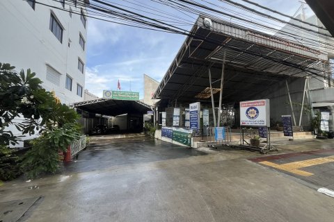 Terrain à Nonthaburi, Thaïlande 2072 m2 № 161850