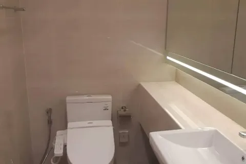 Condo in Watthana, Bangkok, Thailand, 2 bedrooms  № 161849 - photo 12