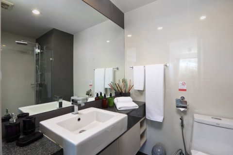 Apartment on Surin Beach, Thailand 1 bedroom № 154548 - photo 19