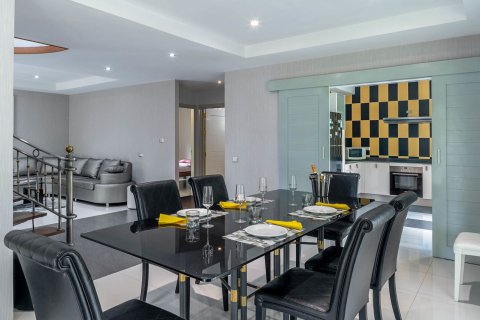 House in Chiang Mai, Thailand 4 bedrooms № 154549 - photo 12