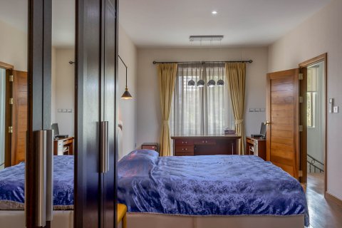 House in Chiang Mai, Thailand 4 bedrooms № 154549 - photo 25