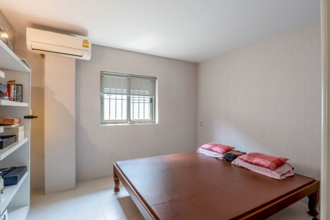 House in Chiang Mai, Thailand 4 bedrooms № 154549 - photo 18