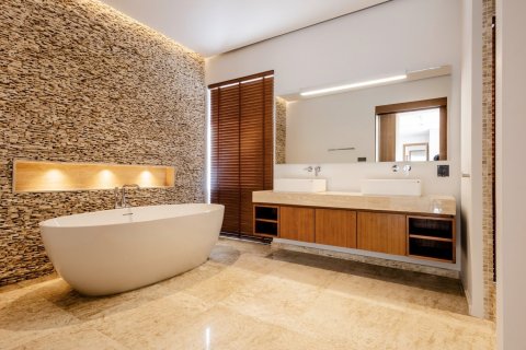 House in Bang Tao, Thailand 3 bedrooms № 154544 - photo 20