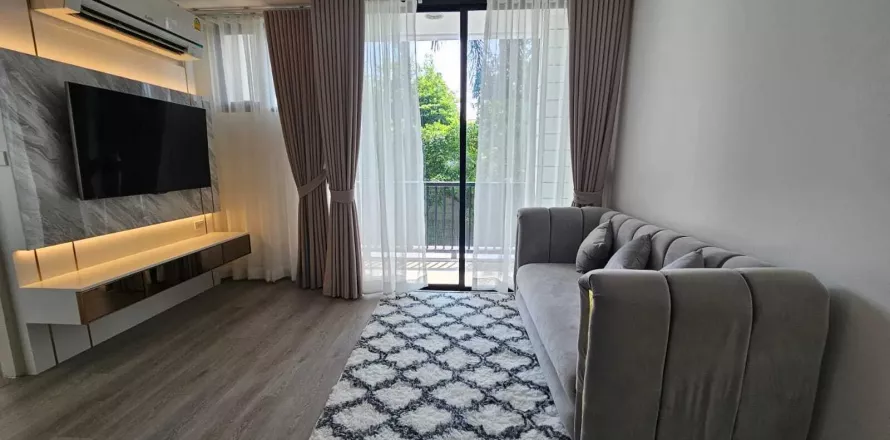 Studio in the Condo in Watthana, Bangkok, Thailand  № 145414