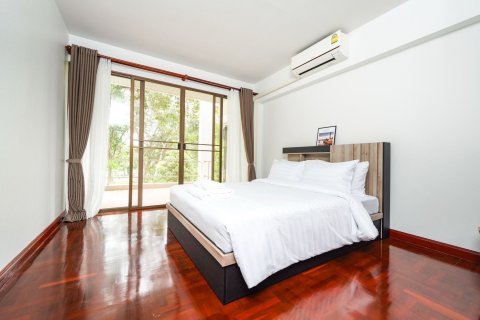 Maison à Mai Khao, Thaïlande 3 chambres № 160649 - photo 17