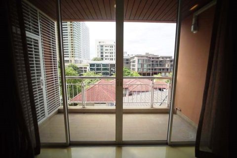 Studio dans le Condo à Watthana, Bangkok, Thaïlande  № 160647 - photo 10