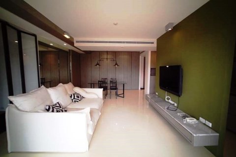 Studio in the Condo in Watthana, Bangkok, Thailand № 160647