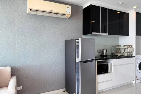 Studio dans le Condo à Pattaya, Thaïlande  № 161566 - photo 17