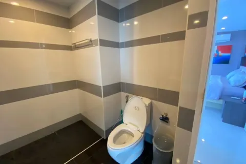 Studio dans le Condo à Pattaya, Thaïlande  № 161566 - photo 5