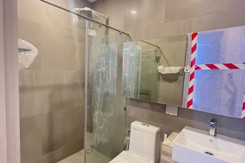 Condo à Ratchathewi, Bangkok, Thaïlande, 2 chambres  № 161567 - photo 8