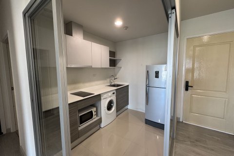 Кондоминиум с 2 спальнями в Кханнаяу, Бангкок, Таиланд № 161571 - фото 10