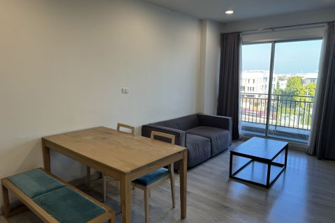 Кондоминиум с 2 спальнями в Кханнаяу, Бангкок, Таиланд № 161571 - фото 2