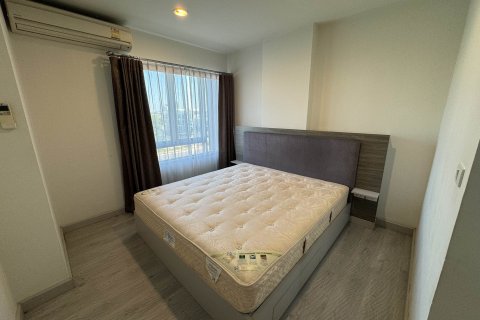 Кондоминиум с 2 спальнями в Кханнаяу, Бангкок, Таиланд № 161571 - фото 6