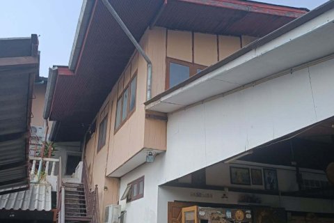 House in Chiang Mai, Thailand 9 bedrooms № 169639