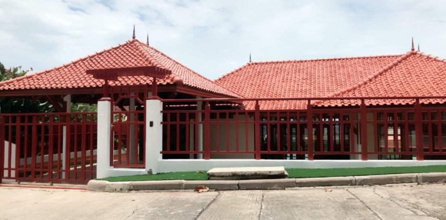 Villa in Phuket, Thailand 2 bedrooms № 169634