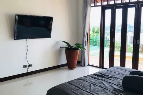 Villa in Phuket, Thailand 2 bedrooms № 169634 - photo 14