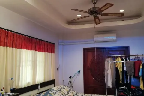 House in Phrae, Thailand 4 bedrooms № 169635 - photo 7