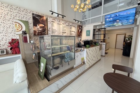 Duplex à Pattaya, Thaïlande 4 chambres № 145479 - photo 9