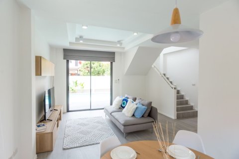 House in Chiang Mai, Thailand 3 bedrooms № 113932 - photo 8