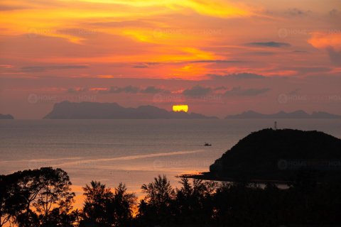 Villa in Ko Samui, Thailand 3 bedrooms № 180025 - photo 2