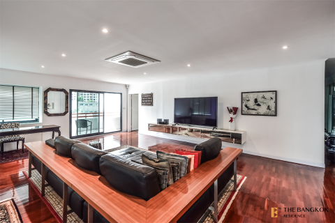 Condo in Bangkok, Thailand, 2 bedrooms № 184368 - photo 6