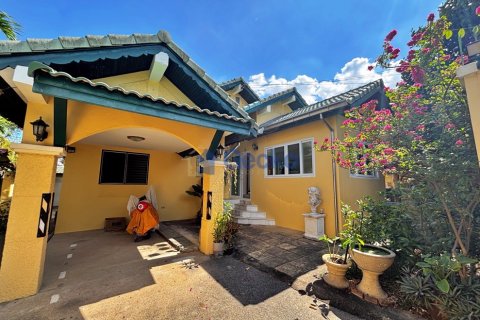 บ้านในพัทยา, ประเทศไทย 4 ห้องนอน № 196046 - รูปถ่าย 7