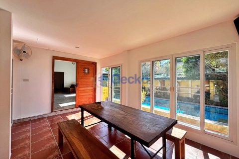 บ้านในพัทยา, ประเทศไทย 4 ห้องนอน № 196046 - รูปถ่าย 11