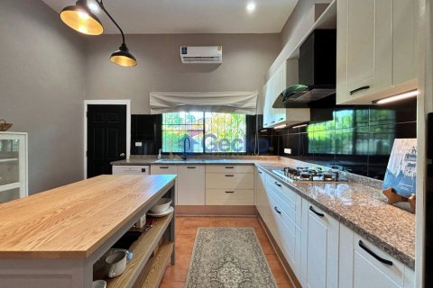 บ้านในพัทยา, ประเทศไทย 4 ห้องนอน № 196044 - รูปถ่าย 14