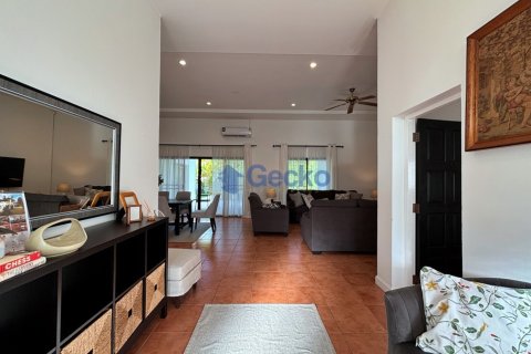 บ้านในพัทยา, ประเทศไทย 4 ห้องนอน № 196044 - รูปถ่าย 11
