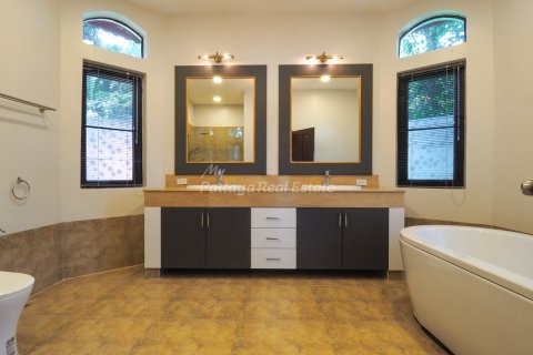 Дом в Банг Ламунге, Таиланд с 5 спальнями  № 113531 - фото 15