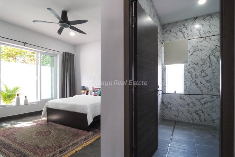 House in Pattaya, Thailand 3 bedrooms № 113529 - photo 6