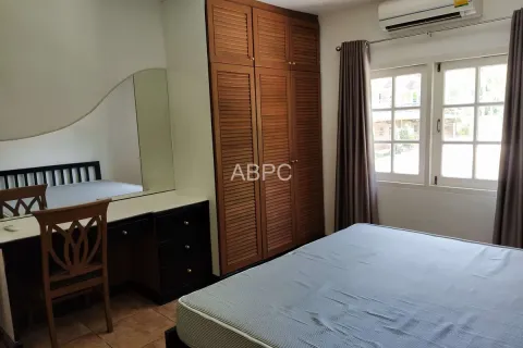 Casa de 3 dormitorios en Pattaya, Tailandia № 212074 - foto 6