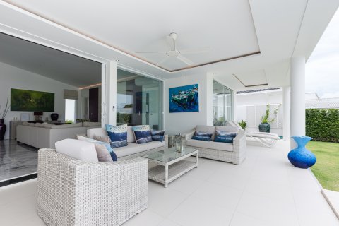Villa in Hua Hin, Thailand 4 Schlafzimmer № 222119 - Foto 8