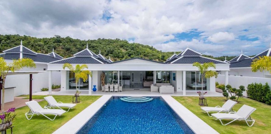 Villa in Hua Hin, Thailand 4 Schlafzimmer № 222119