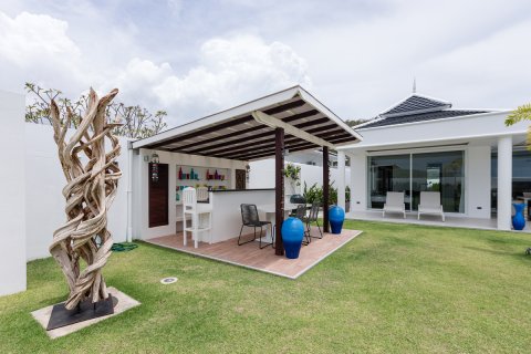 Villa in Hua Hin, Thailand 4 Schlafzimmer № 222119 - Foto 28