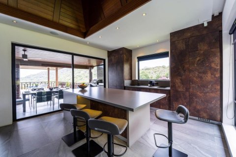 Villa in Pran Buri, Thailand 4 Schlafzimmer № 222117 - Foto 28